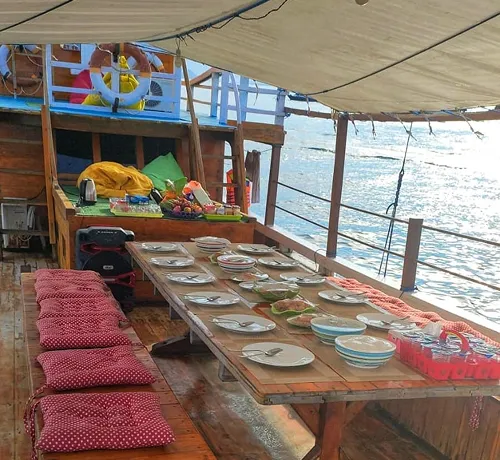 gallery arumi phinisi 03